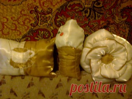 набор подушек