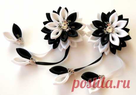 Kanzashi Fabric Flowers. Set of 2 hair clips. Black and от JuLVa