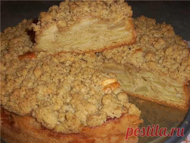 Яблочный кухен с крошкой