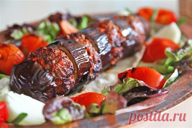Сувлаки кебаб с баклажанами | WOOMEDIA.RU