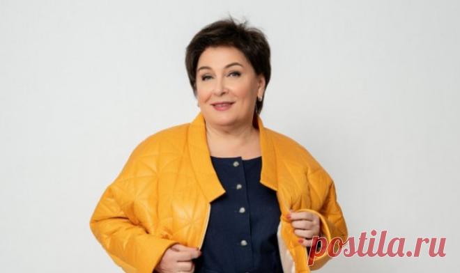 12 классных модных курток на осень для полных женщин с широкими бедрами 50+ | Женский клуб | Пульс Mail.ru Один философ сказал, не надо казаться быть красивой, надо это чувствовать.