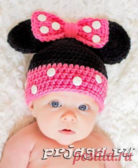 Шапочка Микки Мауса крючком