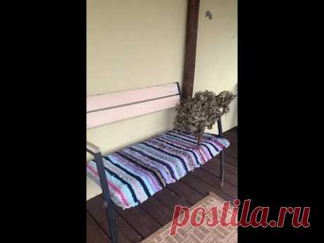 Деревенский стиль нашего дома. Вяжу коврик из трикотажной пряжи.