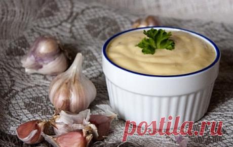 Салатная заправка "Айоли" / Салатные заправки / TVCook: пошаговые рецепты с фото