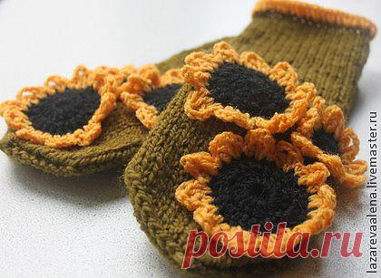 ВАРЕЖКИ "ПОДСОЛНУХИ" - хаки,цветочный,варежки женские,подсвечник,вязание спицами