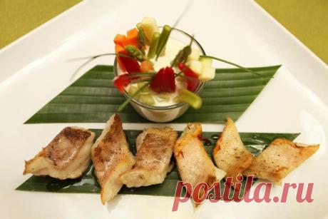 Рыба с соусом "ДОР-БЛЮ"