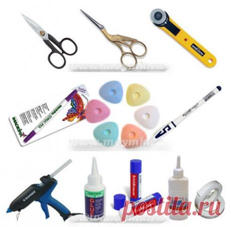 Фетр - инструменты, раскрой, уход
Замечательная, практичная статья о том, чем резать #фетр  , чем его клеить, как раскраивать, и как ухаживать за уже готовыми изделиями из фетра.
https://moymk.ru/masterskaya/fetr-chem-ego-edyat-chast-ii
Столько подробностей!
Люблю подробности 
P.S Это кстати вторая статья. Первая про виды фетра, какие есть и их анализ. Сравнение.﻿