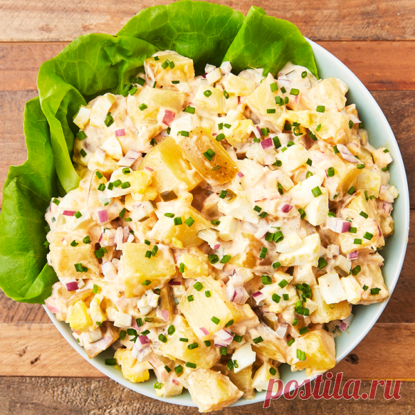 👌 Весенний картофельный салат - просто и очень вкусно, рецепты с фото Перед вами рецепт немецкого картофельного салата, который определённо вам понравится? Почему? Потому что сочетание ингредиентов даёт замечательный вкус. Салат хочется пробовать ещё...