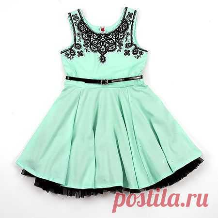 Girls (7-16) Beautees Sleeveless Lace Trim Dress
Price: $50.00 
Now! $19.99