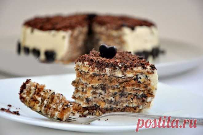 Ореховый торт почти без муки. Рецепт привезен из Италии 
Этот торт не сложен в приготовлении. Для меня на сегодняшний день, наверно, он самый вкусный. От самого маленького кусочка я получаю невероятное наслаждение. Он нежный — просто бомба!!!Он практически…