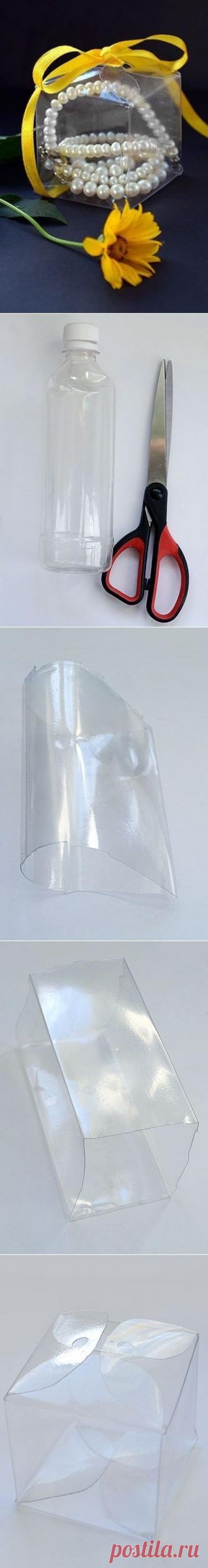 Упаковка из пластиковых бутылок