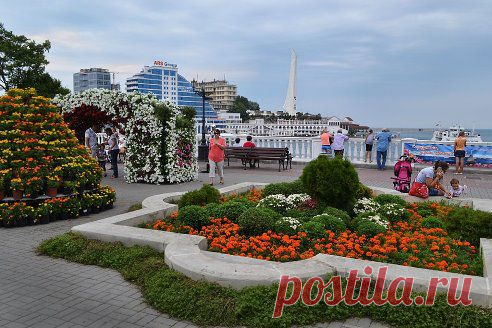 Вот он наш красавец Севастополь
Валерия Каверзина-Павлова

мирный Российский город в цветах!!!