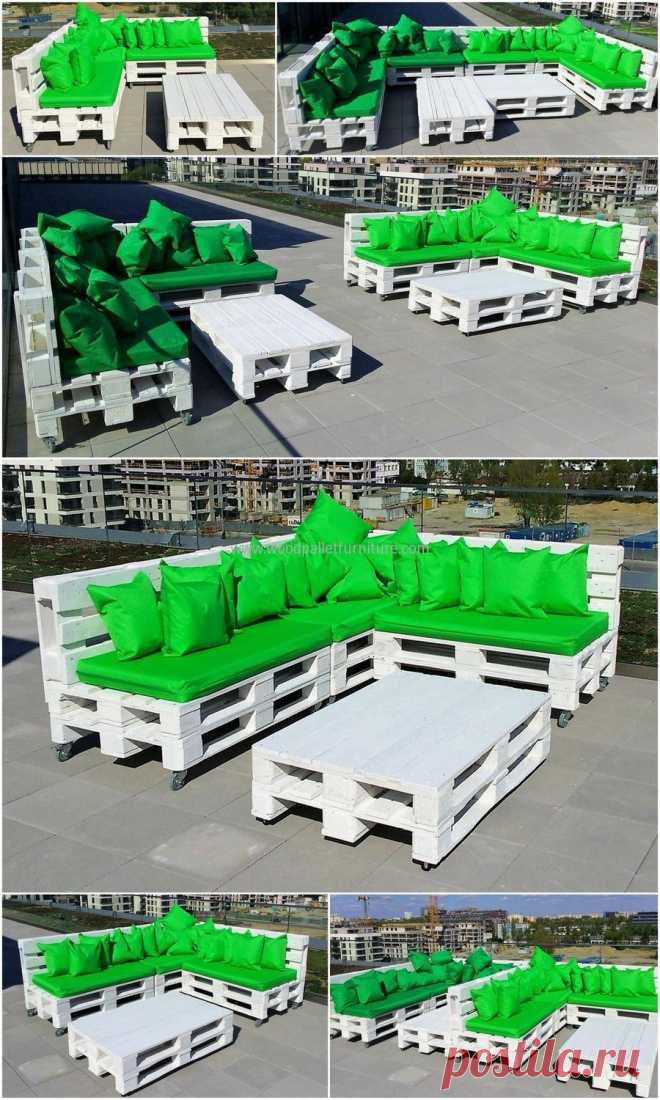 Outdoor Furniture Idea with Recycled Pallets | Wood Pallet Furniture