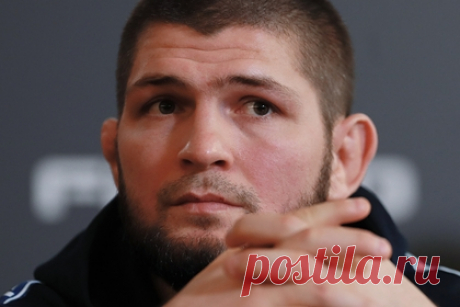 Непобежденный боец объяснил отсутствие Нурмагомедова в топ лучших от главы UFC. Непобежденный молдавский боец смешанного стиля (ММА) Александр Романов объяснил отсутствие бывшего чемпиона Абсолютного бойцовского чемпионата (UFC) Хабиба Нурмагомедова в топ лучших главы промоушена Дэйны Уайта. «Он говорил о бойцах, повлиявших на UFC. К тому же не все фанаты понимают красоту борьбы», — заявил он.