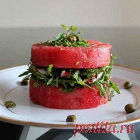 Салат из , рукколы и редиса рецепт – салаты