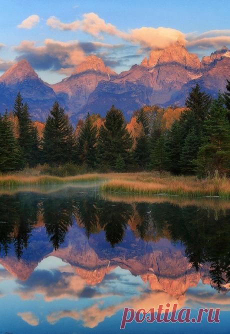 Evelyn ~ приколол(а) это к доске Mirror, mirror ...