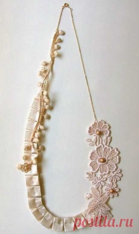 Ori Hana lace necklace 2
