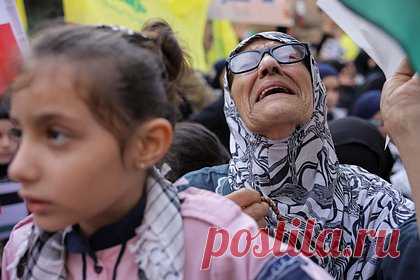 В Израиле призвали ХАМАС освободить заложников без условий. Посол Израиля в России Александр Бен Цви заявил, что силам палестинского движения ХАМАС следует освободить заложников без предъявления каких-либо условий. «Их надо освободить без каких-либо условий, их просто надо освободить, потому что это гражданское население», — призвал дипломат.
