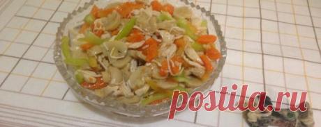 Салат с консервированными шампиньонами - Диетический рецепт ПП с фото и видео - Калорийность БЖУ