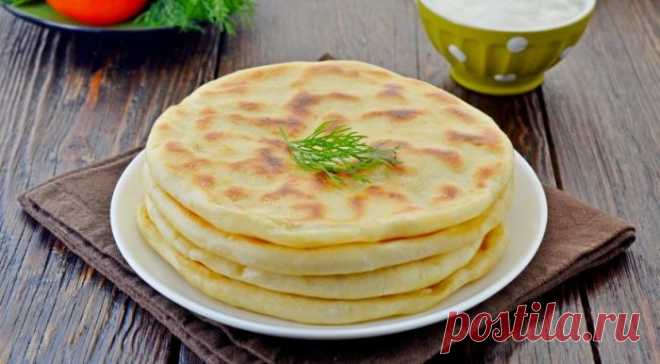Сырные лепешки с начинкой на сковороде: вкусные рецепты