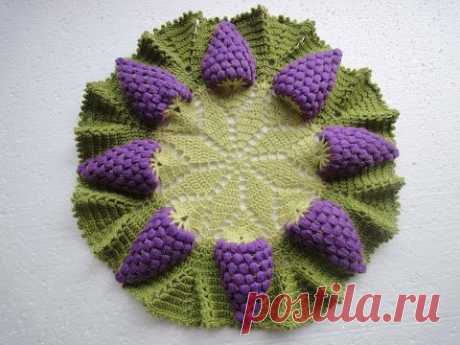 &quot;ВИНОГРАДНАЯ ГРОЗДЬ&quot; Ч-1 Napkin &quot;bunch of grapes&quot; P-1