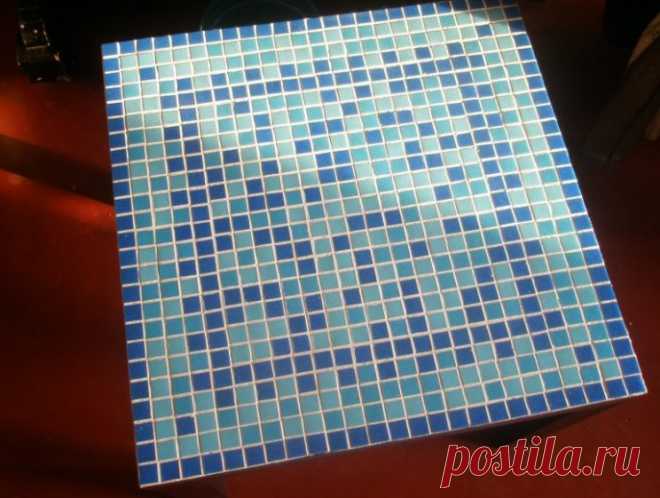 Взял старый стол, раствор, керамическую плитку и сотворил просто чудо. Вы только посмотрите на это… » Sam-Sdelay.RU – Сделай сам!