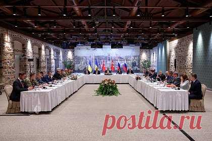 Раскрыто время начала переговоров России и Украины в Стамбуле