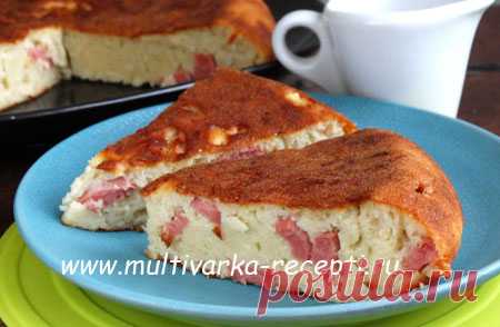 Пирог с сыром и сосисками в мультиварке
