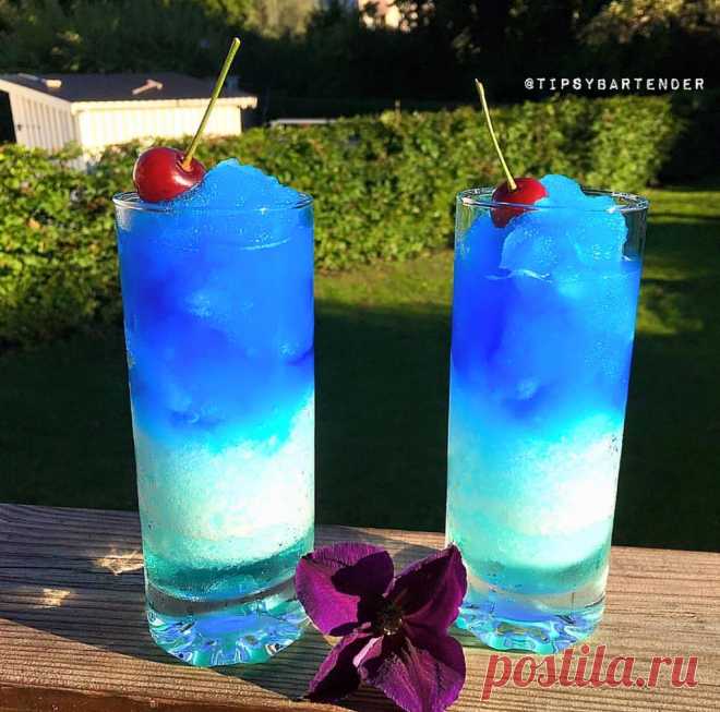 Antarctic Freezer Cocktail - TipsyBartender.com