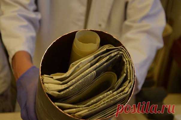 В польском Злоценеце нашли прекрасно сохранившуюся весточку от Гитлера. «Капсула времени» пролежала взаперти более 80 лет.