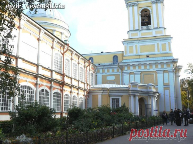 Монастыри и храмы.... Александро-Невская лавра: Троицкий собор