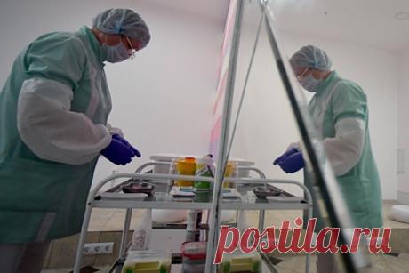 В России приостановили публикацию данных о коллективном иммунитете к COVID-19. Публикация данных о коллективном иммунитете к ковиду в России на портале стопкоронавирус.рф была приостановлена до формирования новой методологии расчета. Также указывается, что в последнее время в мире фиксируется рост заболеваемости за счет омикрона и его новых подвидов (BA.4 и BA.5).