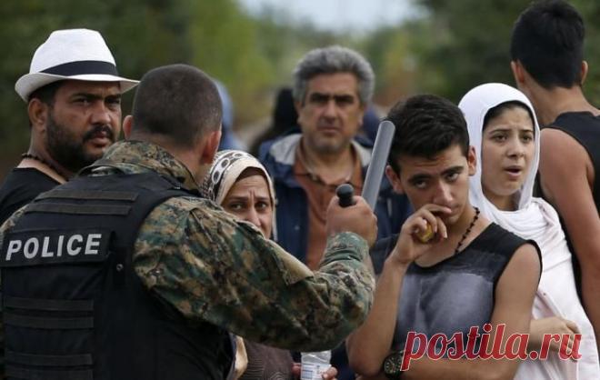 БРИТАНИЯ ОТКАЗЫВАЕТСЯ ОТ БЕЖЕНЦЕВ, ВЫДВИГАЯ ТРЕБОВАНИЯ КИПРУ
http://mk-london.co.uk/news/u2702/2015/11/10/10766