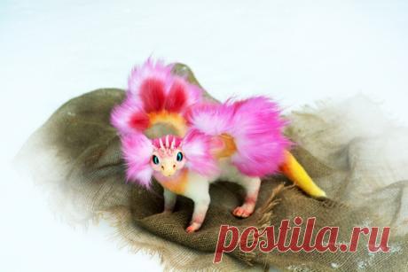 Дракон- аксолотль. Каркасный дракон. Возможен повтор. Пишите в ЛС. https://vk.com/id82235979
#Handmade #toy #AlvaMade