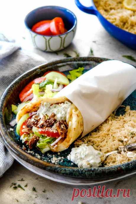 Greek Chicken Gyros with Tzatziki Sauce (how to freeze, make ahead, etc)