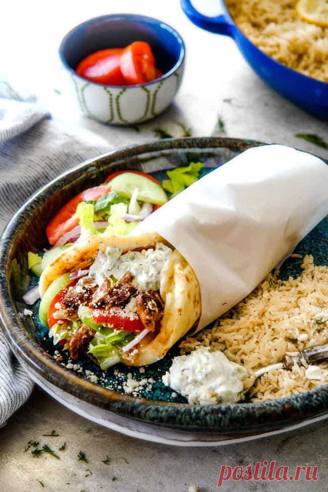 Greek Chicken Gyros with Tzatziki Sauce (how to freeze, make ahead, etc)