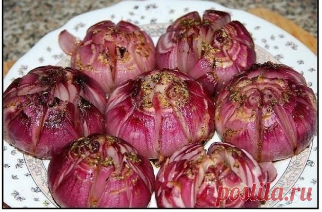 Польза печеного лука - Мужской журнал JK Men's Оказывается, этот овощ не только не теряет полезных свойств при термической обработке, но и приобретает новые! Репчатый лук считается одним