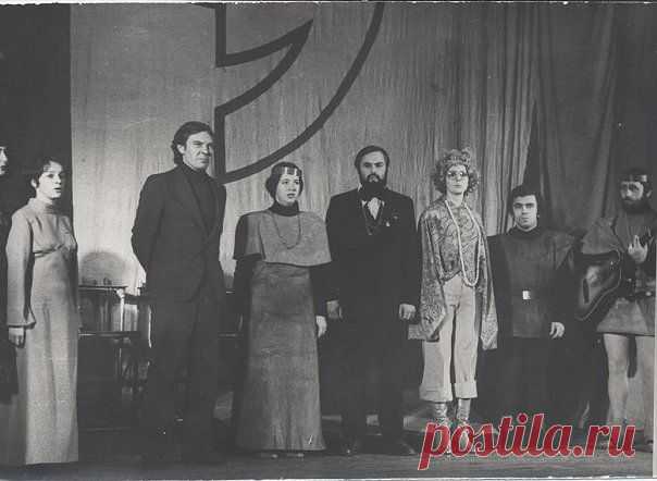 Гамлет в университете. Я - Клавдий.