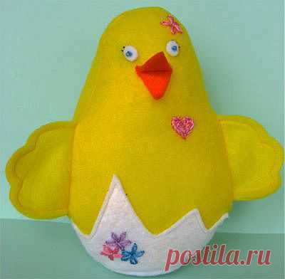 Цыпленок на Пасху ручной работы из ткани