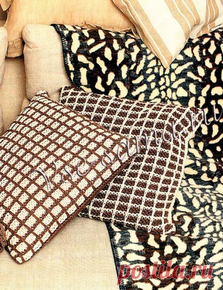 Клетчатые чехлы на подушки спицами / vse-sama.ru