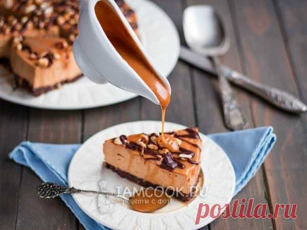 Карамельный соус — невероятно вкусное лакомство, украшение десертов, дополнение к мороженому, блинам, кофе и вкуснейшая намазка на бутерброд