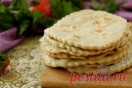 Лепешки, которые в моей семье едят вместо хлеба: готовятся из продуктов, которые всегда есть в доме | Многомама | Яндекс Дзен