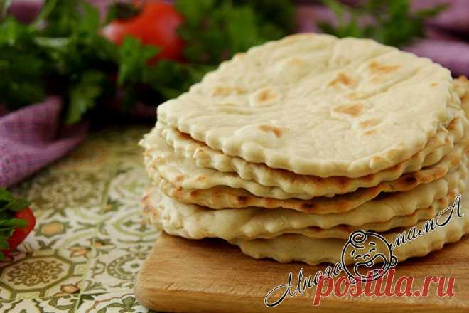 Лепешки, которые в моей семье едят вместо хлеба: готовятся из продуктов, которые всегда есть в доме | Многомама | Яндекс Дзен
