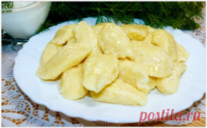 Самые ленивые вареники без замешивания теста: быстро, просто и очень вкусно! Сегодня расскажу о том, как я готовлю, пожалуй, самые, самые ленивые вареники. Эти вареники легко и быстро можно приготовить даже на завтрак. А больше всего в этом рецепте мне нравится то, что вареники получаются невероятно вкусными, нежными и именно творожными, так как муки в них намного...