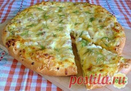 9 рецептов для любителей пиццы

1. Пицца с вкусным краешком
2. Пицца «Замечательная»
3. Пицца по-домашнему
4. Деревенская пицца
5. Пицца на сковороде за 10 минут
6. Отличное тесто для пиццы
7. Пицца «Любимица»
8. Тонкое тесто для пиццы
9. Пицца "Пепперони"

1.Пицца с вкусным краешком

Ингредиенты: 
-150мл тёплой воды 
-0.5 ч.л. сахара 
-0.5 ч.л. соли 
-2 ст. ложки оливкового или растительного масла 
-8 г сухих дрожжей (1 ч.л) 
-1.5 ст. муки 

Приготовление: 
Сахар размешат...