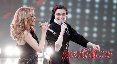 Победившая в шоу Голос монахиня спела с Кайли Миноуг () - Афиша Mail.Ru