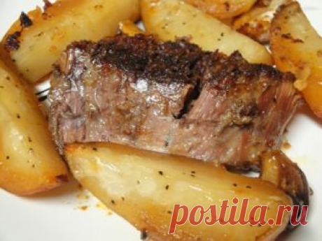 Мясо с картофелем и чесноком в духовке !