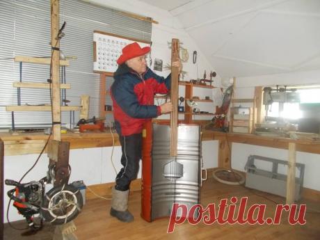 После того, как я сделал гитару из канистры, меня удивило, что она звучит не хуже некоторых...