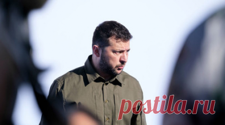 Зеленский уволил командующего силами теробороны ВСУ Танцюру. Владимир Зеленский подписал указ об увольнении командующего силами территориальной обороны Вооружённых сил Украины Игоря Танцюры. Читать далее