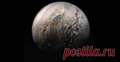 NASA показало удивительные облака Юпитера Фотография космического агентства показывает вихревые облака на поверхности планеты, которые образуют красивый рисунок.На фотографии можно увидеть все